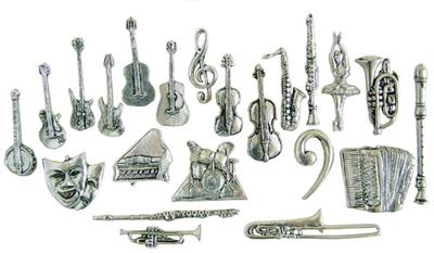 Pewter Pin Badge Clarinet